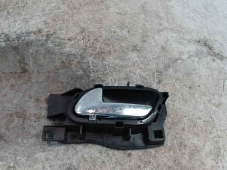 POIGNEE INTERIEURE PORTE AVANT GAUCHE PEUGEOT 407 SW