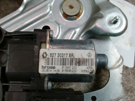 MECANISME+MOTEUR LEVE-GLACE ARRIERE DROIT RENAULT SCENIC III 2009-