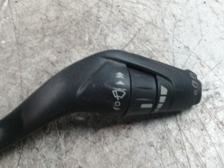 COMMANDE ESSUIE GLACE FORD FOCUS 2008-