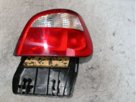 FEU ARRIERE DROIT RENAULT MEGANE I PH2 CPE 99-02