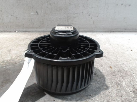 MOTEUR VENTILATEUR CHAUFFAGE TOYOTA RAV4 2003-