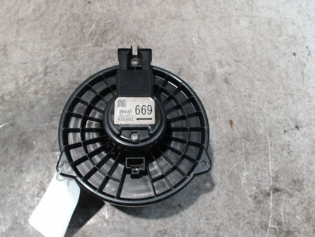 MOTEUR VENTILATEUR CHAUFFAGE TOYOTA RAV4 2003-