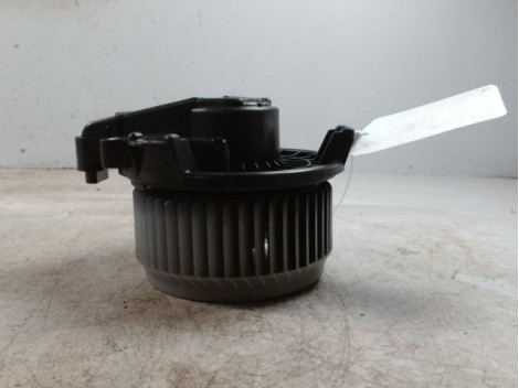 MOTEUR VENTILATEUR CHAUFFAGE TOYOTA AURIS 2010-