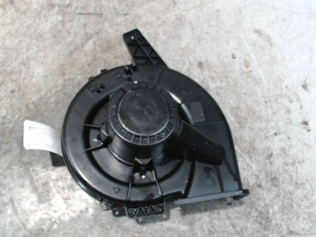 MOTEUR VENTILATEUR CHAUFFAGE VOLKSWAGEN POLO 2009-