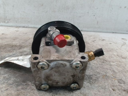 POMPE DIRECTION ASSISTEE FORD FOCUS 2008-