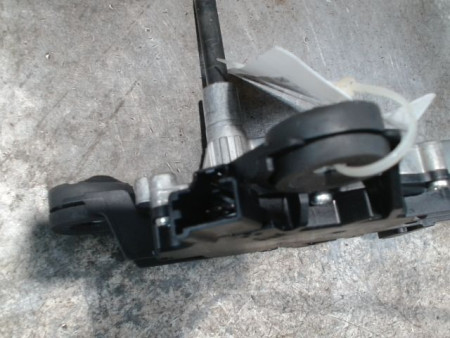 MOTEUR ESSUIE-GLACE ARRIERE FORD C-MAX