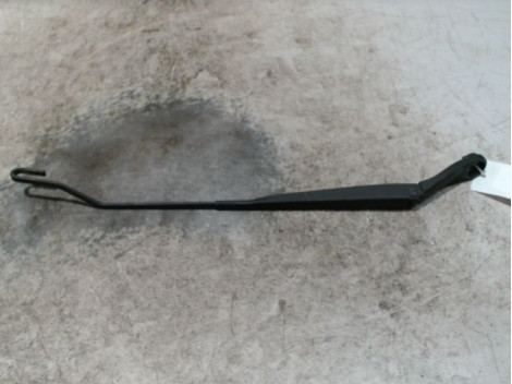 BRAS ESSUIE-GLACE AVANT DROIT NISSAN MICRA 2003-2005